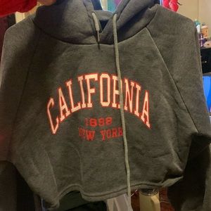 shein cropped sweatshirt size small, gray,white and red